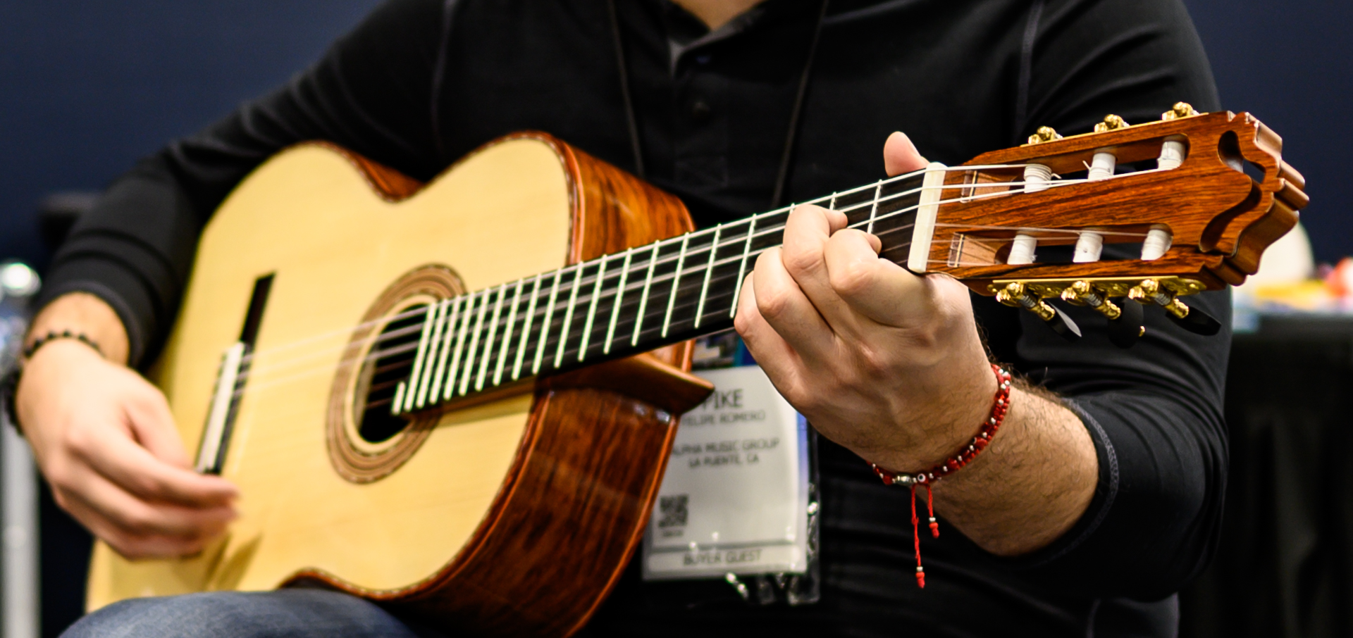 saers classical guitar